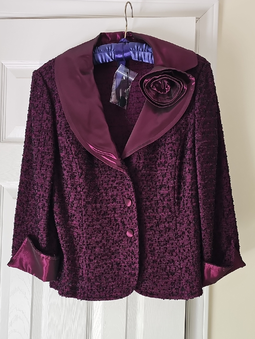 St. John *NWT* Plum Bouclé Suit with Satin Trim and Rosette